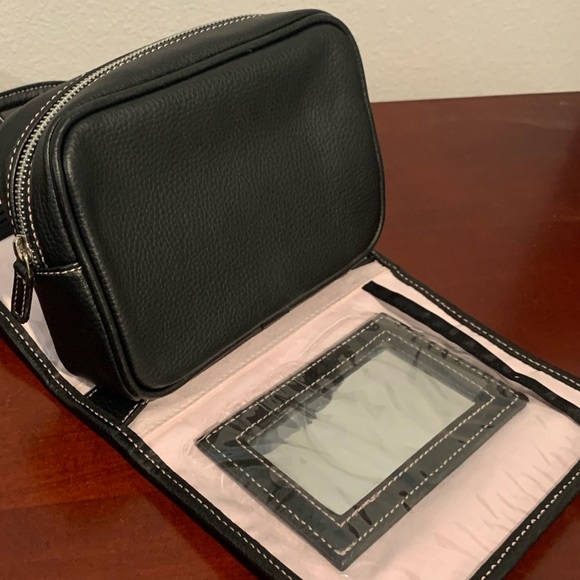 NWT Victoria's Secret Travel Makeup Bag and Mirror - Picture 7 of 10